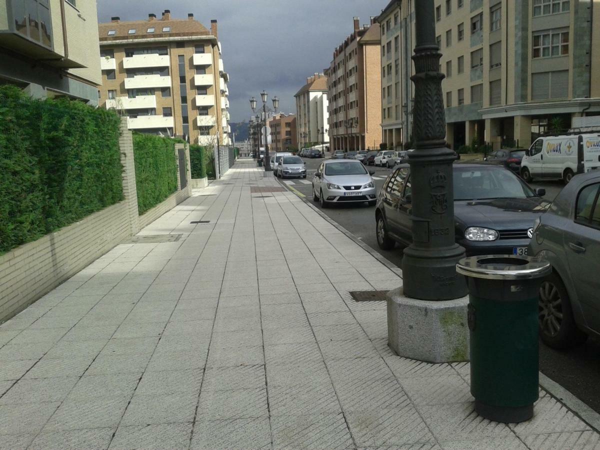 Torre De La Fuente Aprtovistas Piscina Parking Oviedo Exterior foto